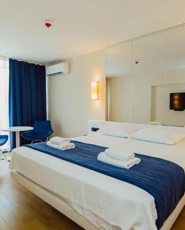 Batumi Rest Apartamentアパートメント エクステリア 写真