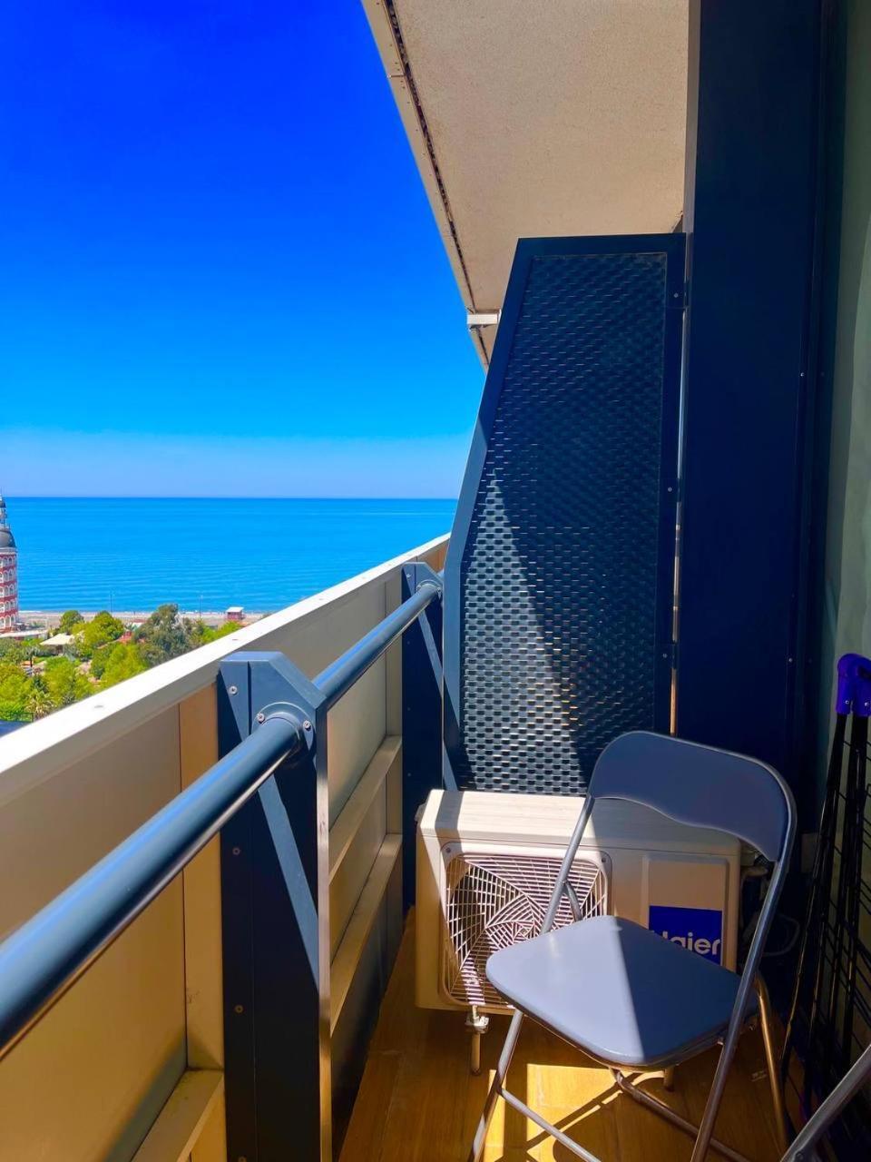 Batumi Rest Apartamentアパートメント エクステリア 写真